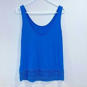 🌸3/$20 Bebe Blue Sleeveless Top🌸